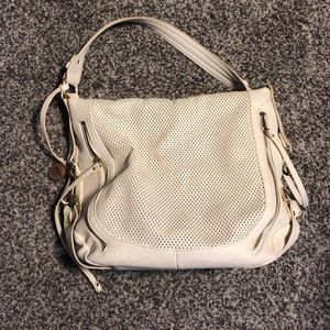 Beige leather shoulder bag.